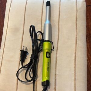 BedHead Silver and Green Curling Wand